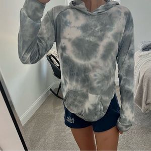 GRAY & WHITE TIE DIE HOODIE